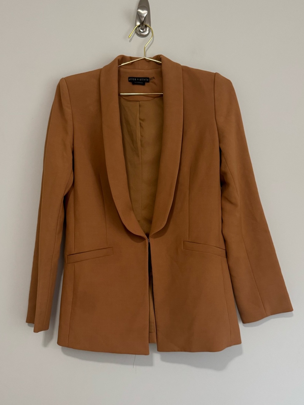 Alice + Olivia Warm Chestnut Shawl Collar Blazer